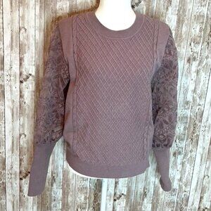Calligraphe Light Purple Sweater size Large